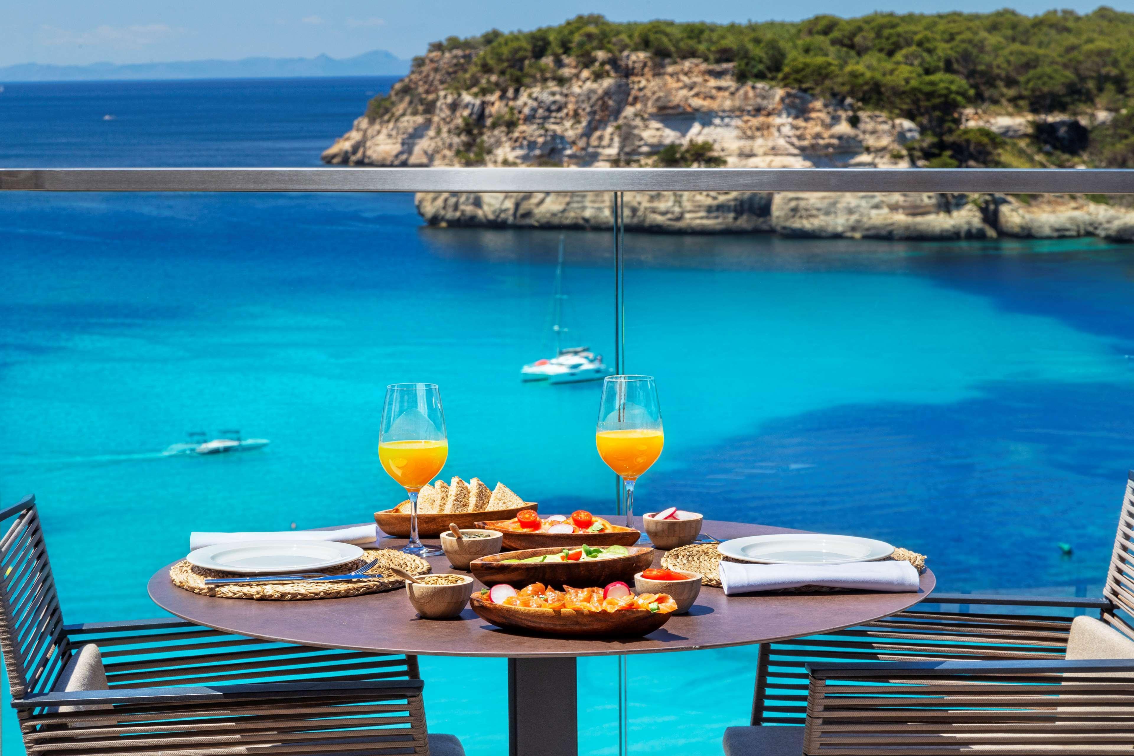 Melia Cala Galdana Ξενοδοχείο Cala Galdana  Εξωτερικό φωτογραφία A view of the sea from a hotel in Mallorca