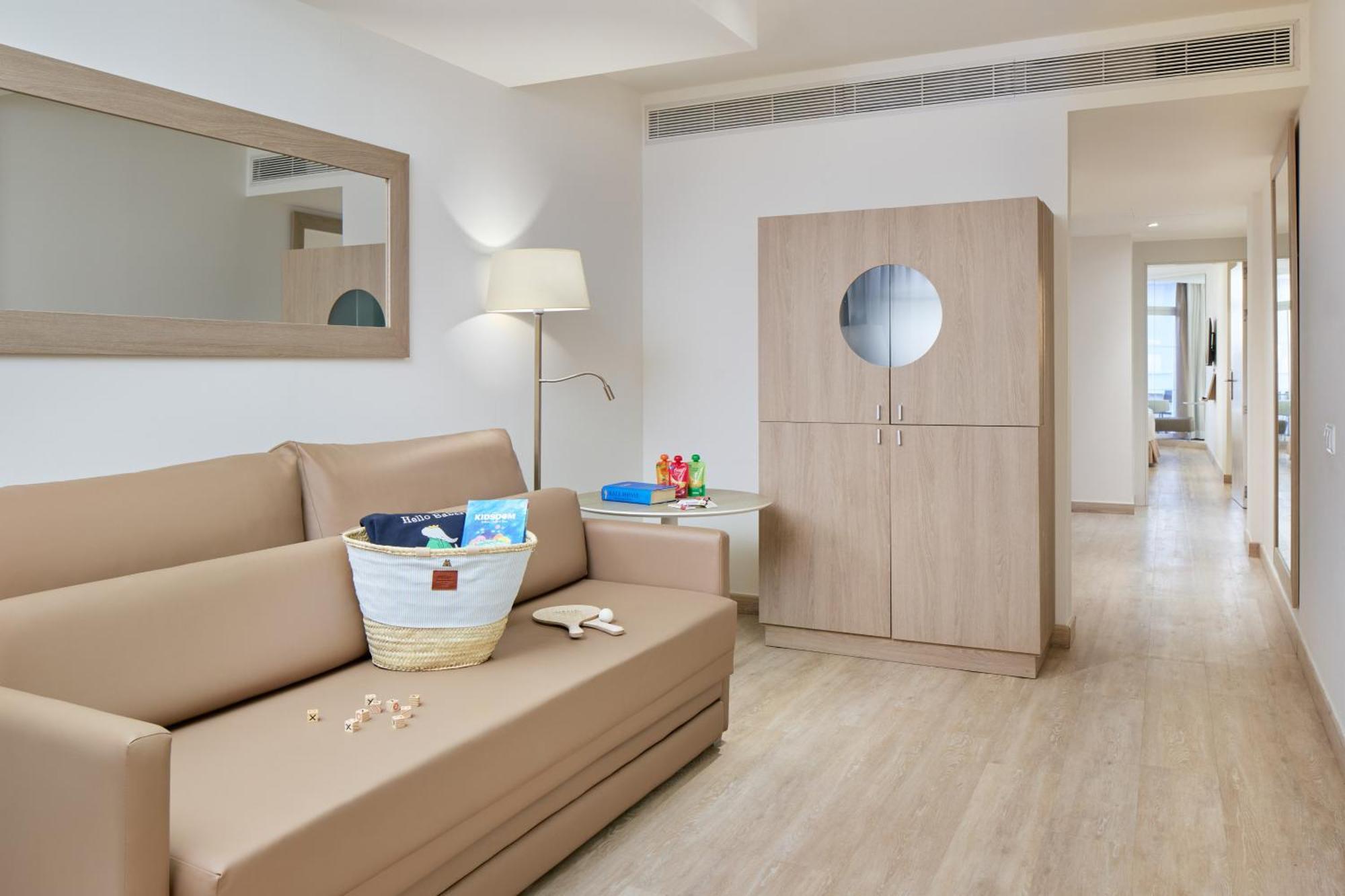 Melia Cala Galdana Ξενοδοχείο Cala Galdana  Εξωτερικό φωτογραφία Family room